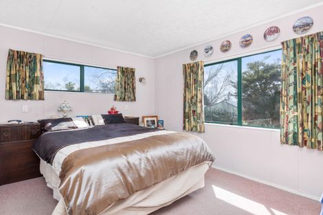 Photo of property in 59 Robinson Avenue, Holdens Bay, Rotorua, 3010