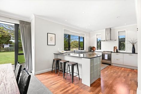 Photo of property in 10 East Ridge Grove, Newstead, Hamilton, 3286