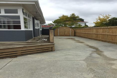 Photo of property in 16 Milson Line, Roslyn, Palmerston North, 4414