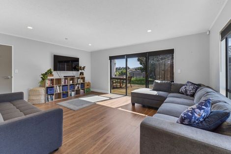 Photo of property in 57 Weggery Drive, Waikanae Beach, Waikanae, 5036