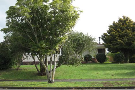 Photo of property in 1 Bexley Place, Pahurehure, Papakura, 2113