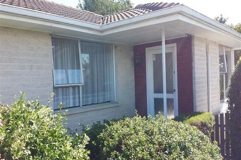 Photo of property in 2/27 Gardiners Road, Bishopdale, Christchurch, 8051