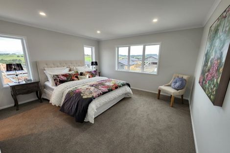 Photo of property in 8 Paul Way, Pokeno, 2402