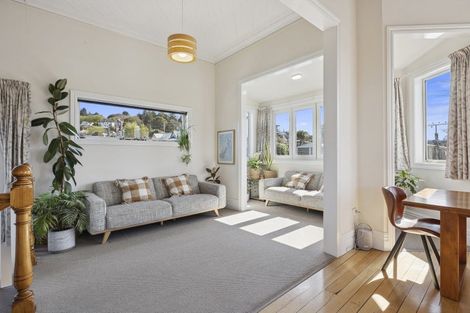 Photo of property in 73 Elm Row, Dunedin Central, Dunedin, 9016