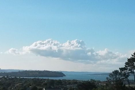 Photo of property in 64 Bleakhouse Road, Bucklands Beach, Auckland, 2014