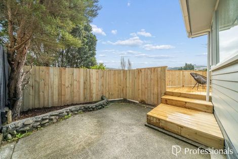 Photo of property in 4 Lord Street, Stokes Valley, Lower Hutt, 5019