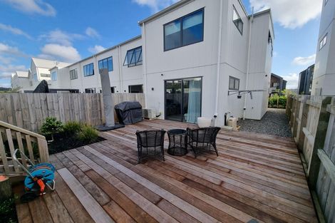 Photo of property in 87 Tarapuka Road, Westgate, Auckland, 0814