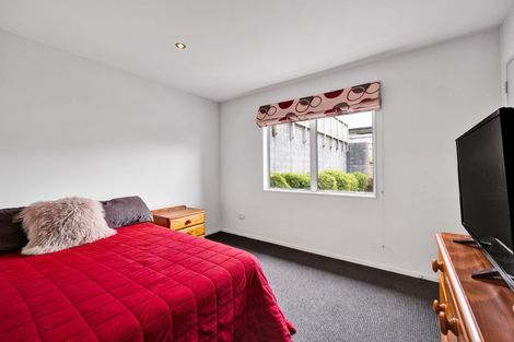 Photo of property in 188 Heta Road, Highlands Park, New Plymouth, 4312