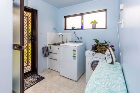 Photo of property in 54 Kon Tiki Road, Whiritoa, Whangamata, 3691