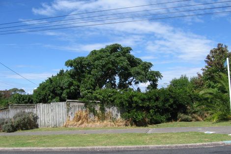 Photo of property in 17 Rewi Street, Torbay, Auckland, 0630