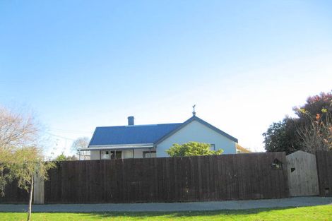 Photo of property in 1 Tyrone Street, Belfast, Christchurch, 8051