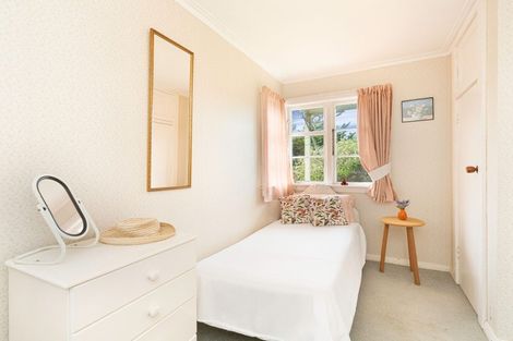 Photo of property in 89 Golf Road, Paraparaumu Beach, Paraparaumu, 5032