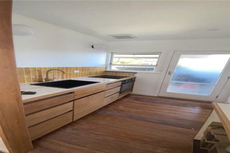 Photo of property in 11 Golf Road, Tahunanui, Nelson, 7011