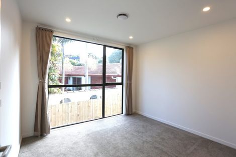 Photo of property in 13a King Richard Place, Browns Bay, Auckland, 0630