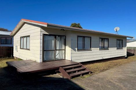 Photo of property in 1/56a Burundi Avenue, Clendon Park, Auckland, 2103