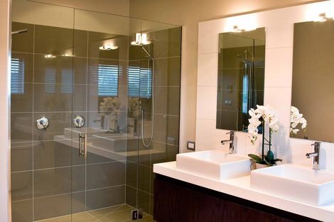 Photo of property in 20 Irvines Track, Halswell, Christchurch, 8025