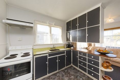 Photo of property in 18 Churchill Avenue, Feilding, 4702