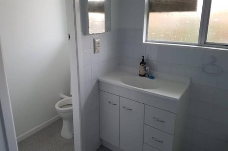 Photo of property in 4/20 Bay Drive, Titahi Bay, Porirua, 5022