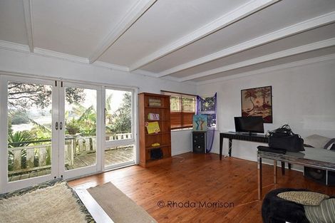 Photo of property in 14 Komiti Road, Tinopai, Matakohe, 0593