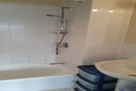 Photo of property in The Rennaissance, 13e/18 Ronwood Avenue, Manukau, Auckland, 2104