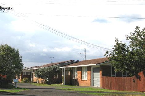 Photo of property in 1/97 Golf Road, New Lynn, Auckland, 0600