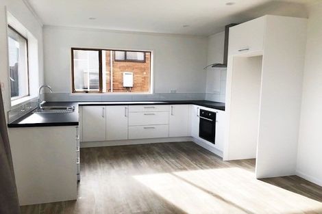 Photo of property in 2/41 Francis Street, Hauraki, Auckland, 0622