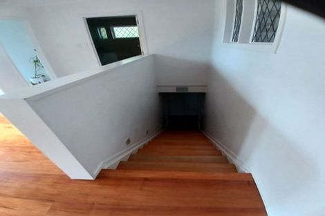 Photo of property in 819 Beach Road, Browns Bay, Auckland, 0630