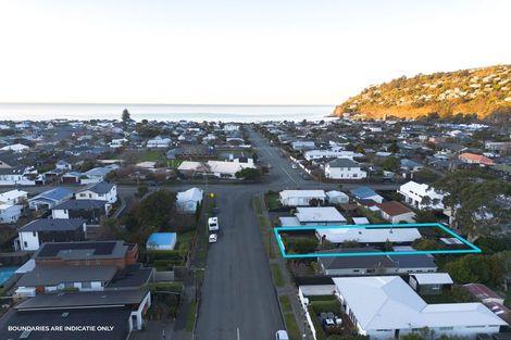 Photo of property in 5 Van Asch Street, Sumner, Christchurch, 8081