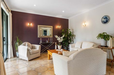 Photo of property in 65 Ernest George Drive, Karaka, Papakura, 2580