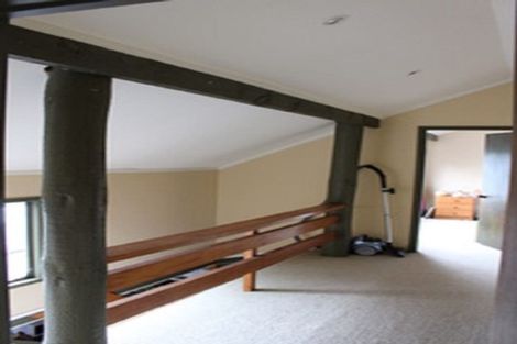 Photo of property in 2/31 King Richard Place, Browns Bay, Auckland, 0630