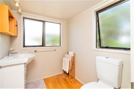Photo of property in 13 Coronation Row, Pauanui, Hikuai, 3579