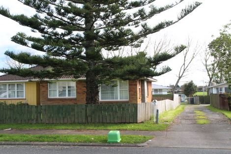 Photo of property in 26 Cramond Drive, Mangere East, Auckland, 2024