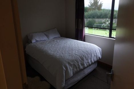 Photo of property in 86 Gladstone Road, Levin, 5571