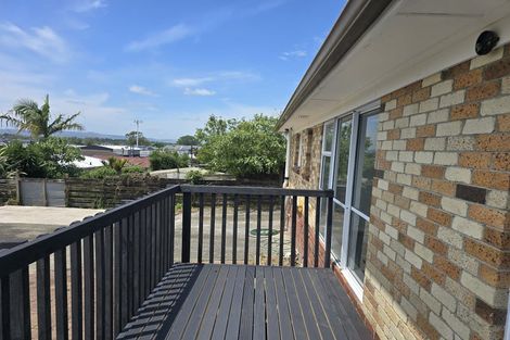 Photo of property in 1 Tawa Crescent, Manurewa, Auckland, 2102