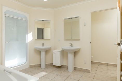 Photo of property in 291a Waikawa Road, Waikawa, Picton, 7220