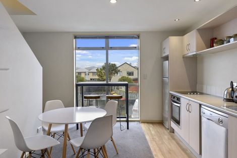 Photo of property in 8/54 Champion Street, Edgeware, Christchurch, 8013