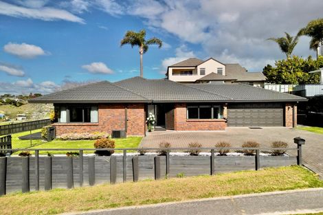 Photo of property in 2b Cannell Farm Drive, Te Puke, 3119