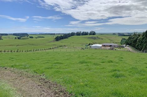 Photo of property in 2035 Hillfoot Road, Warepa, Balclutha, 9273