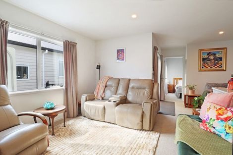 Photo of property in 11 Kamahi Crescent, Papamoa Beach, Papamoa, 3118