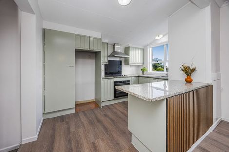 Photo of property in 35 Victoria Avenue, Waiuku, 2123