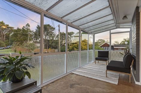 Photo of property in 1/420 Beach Road, Mairangi Bay, Auckland, 0630