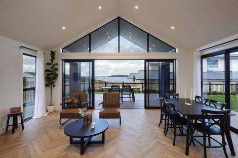 Photo of property in 1 Whitworth Lane, Omokoroa, 3114