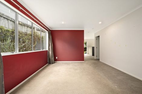 Photo of property in 52 Fortunatus Street, Brooklyn, Wellington, 6021