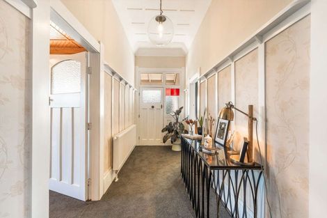 Photo of property in 6 Kerwood Place, Gore, 9710