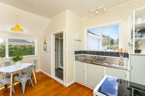 Photo of property in 79 Brooklands Road, Brooklands, New Plymouth, 4310