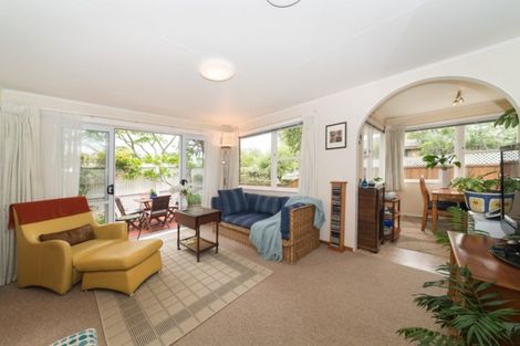 Photo of property in 42 Tararua Terrace, Cloverlea, Palmerston North, 4412