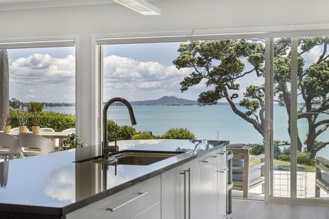 Photo of property in 24 Stevenson Way, Cockle Bay, Auckland, 2014