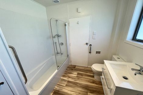 Photo of property in 3/22 Park Avenue, Titahi Bay, Porirua, 5022