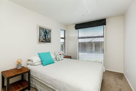 Photo of property in 2/31 Links Drive, Waiwhakaiho, New Plymouth, 4312