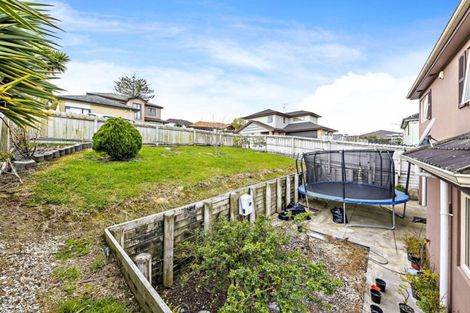 Photo of property in 39a Chieftain Rise, Goodwood Heights, Auckland, 2105